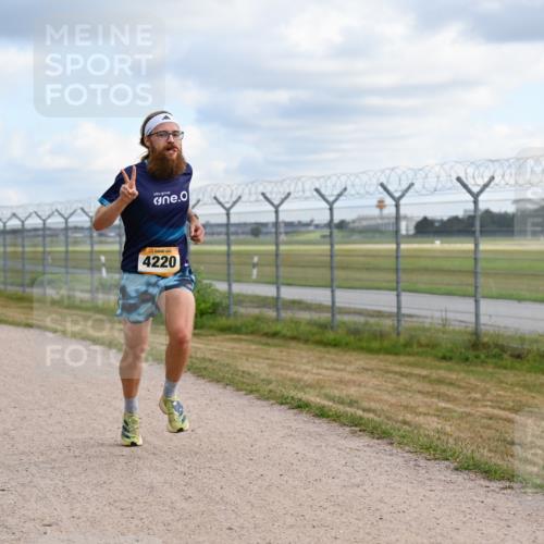 14.09.2025 - Airport Race Dr. Thomas Lammeyer http://msf.ph/oto/8860954 14.09.2025 11:52:27 Laufen 0, 4220 meine-sportfotos.de