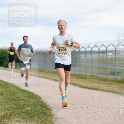 14.09.2025 - Airport Race Dr. Thomas Lammeyer http://msf.ph/oto/8861447 14.09.2025 11:57:18 Laufen 1909, 1909 meine-sportfotos.de