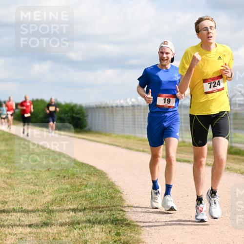 14.09.2025 - Airport Race Dr. Thomas Lammeyer http://msf.ph/oto/8861784 14.09.2025 11:58:44 Laufen 19, 724 meine-sportfotos.de