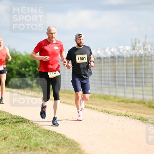 14.09.2025 - Airport Race Dr. Thomas Lammeyer http://msf.ph/oto/8861800 14.09.2025 11:58:50 Laufen 204, 1782, 1651 meine-sportfotos.de