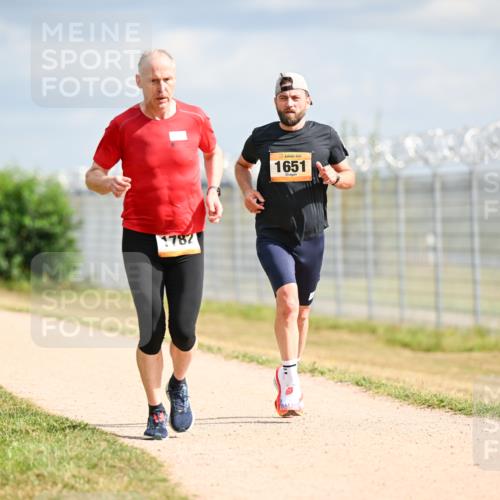 14.09.2025 - Airport Race Dr. Thomas Lammeyer http://msf.ph/oto/8861807 14.09.2025 11:58:51 Laufen 204, 1787, 535, 1651 meine-sportfotos.de