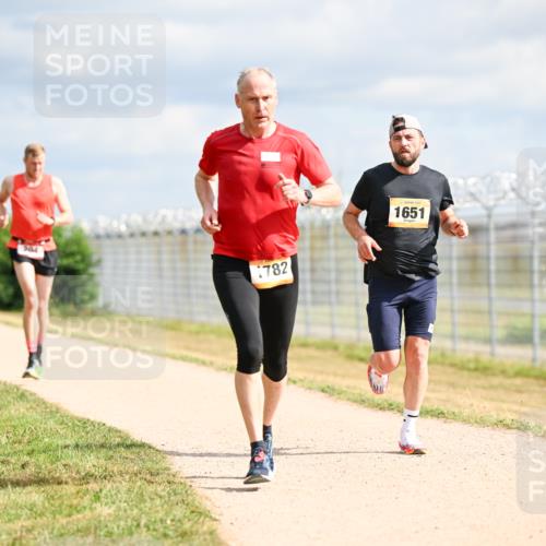 14.09.2025 - Airport Race Dr. Thomas Lammeyer http://msf.ph/oto/8861814 14.09.2025 11:58:52 Laufen 504, 1782, 1651 meine-sportfotos.de