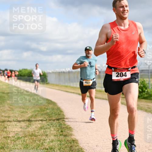 14.09.2025 - Airport Race Dr. Thomas Lammeyer http://msf.ph/oto/8861844 14.09.2025 11:58:58 Laufen 426, 204 meine-sportfotos.de