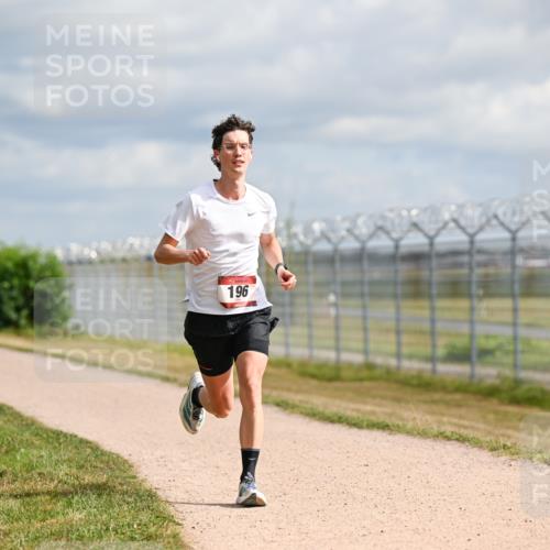 14.09.2025 - Airport Race Dr. Thomas Lammeyer http://msf.ph/oto/8861859 14.09.2025 11:59:02 Laufen 196 meine-sportfotos.de