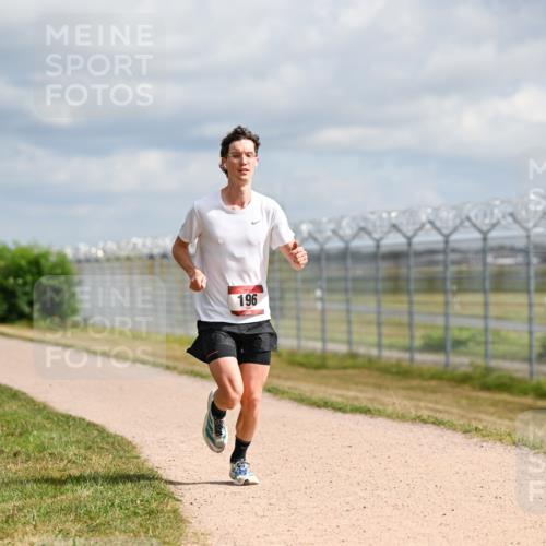 14.09.2025 - Airport Race Dr. Thomas Lammeyer http://msf.ph/oto/8861860 14.09.2025 11:59:02 Laufen 196 meine-sportfotos.de