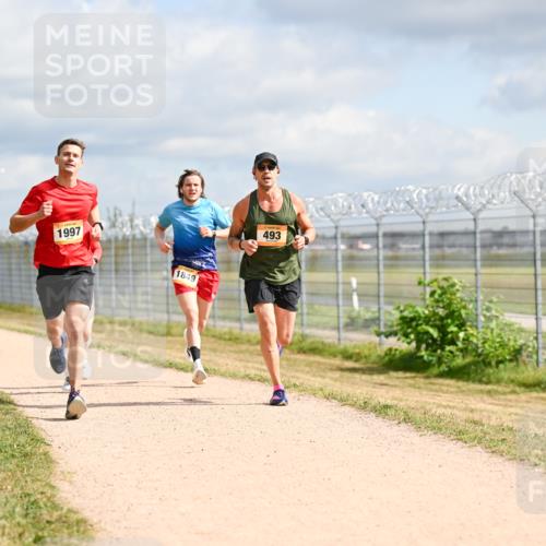 14.09.2025 - Airport Race Dr. Thomas Lammeyer http://msf.ph/oto/8861892 14.09.2025 11:59:12 Laufen 397, 1997, 1849, 493 meine-sportfotos.de