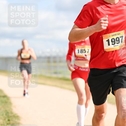 14.09.2025 - Airport Race Dr. Thomas Lammeyer http://msf.ph/oto/8861908 14.09.2025 11:59:15 Laufen 1857, 1997 meine-sportfotos.de