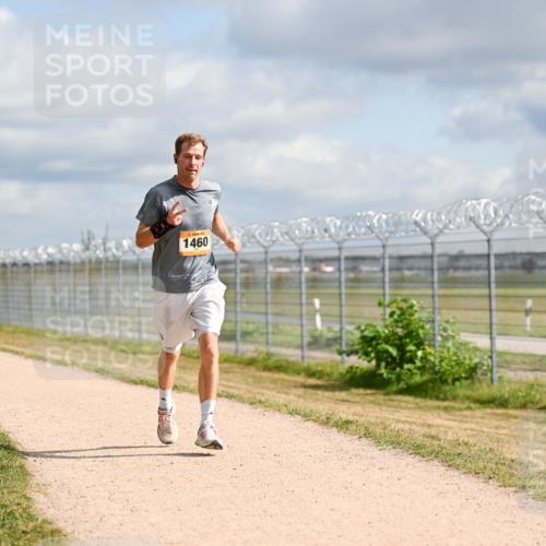 14.09.2025 - Airport Race Dr. Thomas Lammeyer http://msf.ph/oto/8861922 14.09.2025 11:59:21 Laufen 527, 1460 meine-sportfotos.de