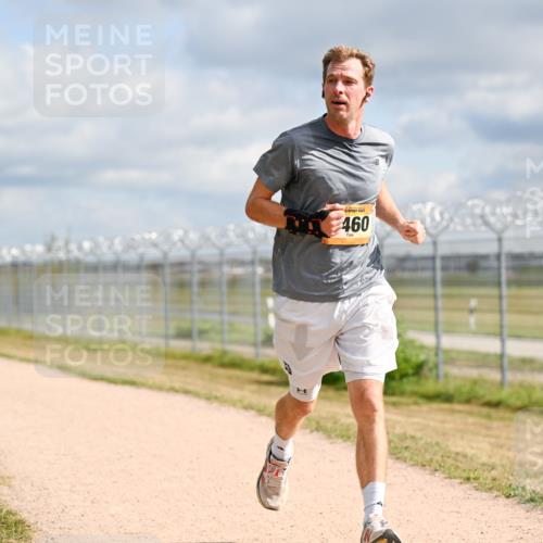14.09.2025 - Airport Race Dr. Thomas Lammeyer http://msf.ph/oto/8861932 14.09.2025 11:59:22 Laufen 460 meine-sportfotos.de