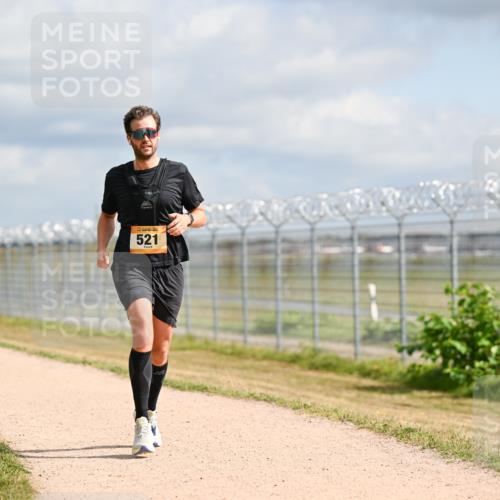 14.09.2025 - Airport Race Dr. Thomas Lammeyer http://msf.ph/oto/8861942 14.09.2025 11:59:25 Laufen 521 meine-sportfotos.de
