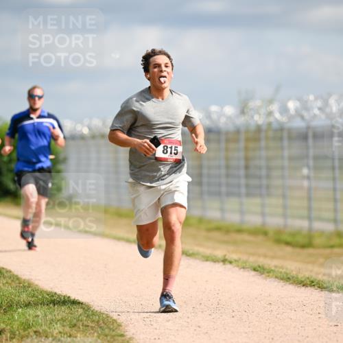 14.09.2025 - Airport Race Dr. Thomas Lammeyer http://msf.ph/oto/8861957 14.09.2025 11:59:31 Laufen 815 meine-sportfotos.de