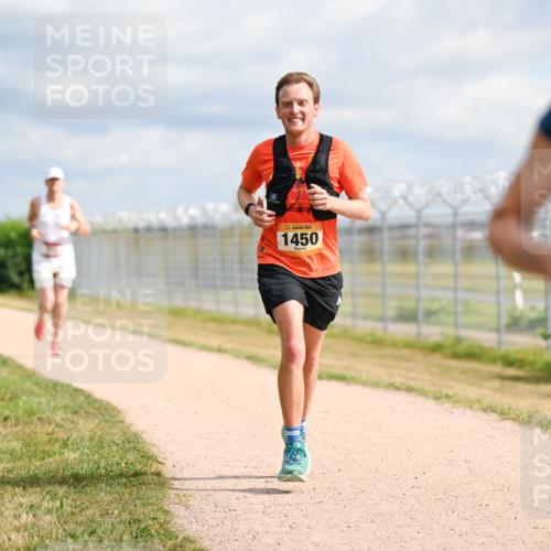 14.09.2025 - Airport Race Dr. Thomas Lammeyer http://msf.ph/oto/8862012 14.09.2025 11:59:43 Laufen 1450, 10 meine-sportfotos.de