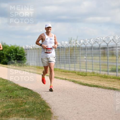 14.09.2025 - Airport Race Dr. Thomas Lammeyer http://msf.ph/oto/8862017 14.09.2025 11:59:45 Laufen 711 meine-sportfotos.de