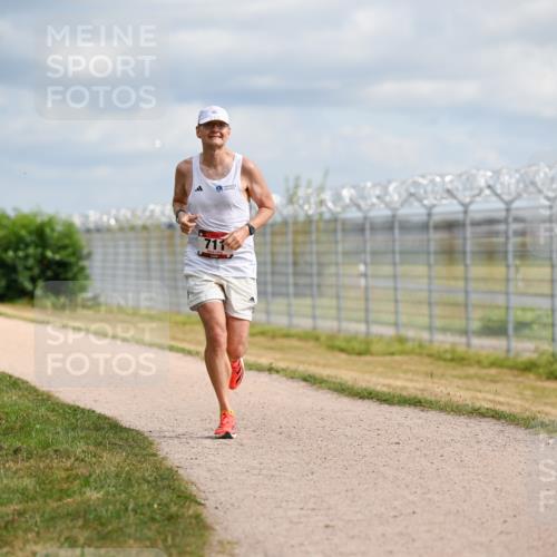 14.09.2025 - Airport Race Dr. Thomas Lammeyer http://msf.ph/oto/8862020 14.09.2025 11:59:46 Laufen 711 meine-sportfotos.de