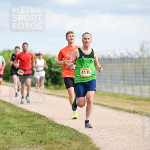 14.09.2025 - Airport Race Dr. Thomas Lammeyer http://msf.ph/oto/8862040 14.09.2025 11:59:52 Laufen 4176 meine-sportfotos.de