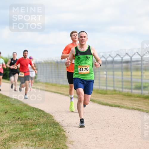 14.09.2025 - Airport Race Dr. Thomas Lammeyer http://msf.ph/oto/8862052 14.09.2025 11:59:53 Laufen 4176, 1436 meine-sportfotos.de