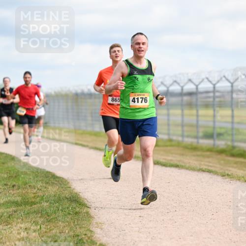 14.09.2025 - Airport Race Dr. Thomas Lammeyer http://msf.ph/oto/8862054 14.09.2025 11:59:54 Laufen 14214, 865, 4176 meine-sportfotos.de