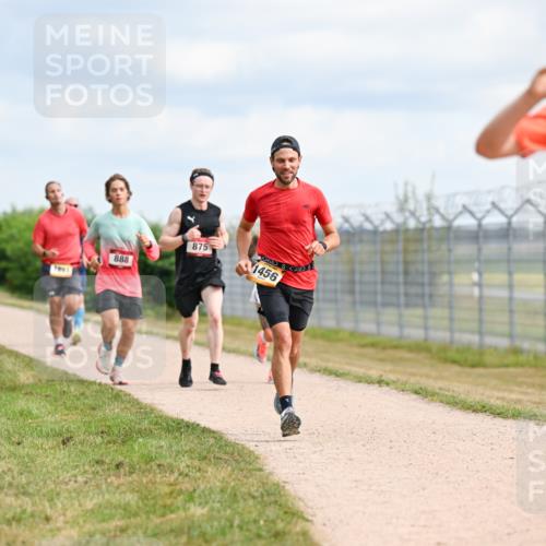 14.09.2025 - Airport Race Dr. Thomas Lammeyer http://msf.ph/oto/8862068 14.09.2025 11:59:56 Laufen 888, 875, 1456, 865 meine-sportfotos.de