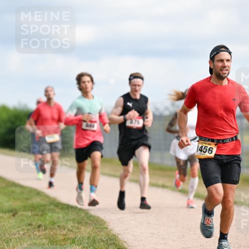 14.09.2025 - Airport Race Dr. Thomas Lammeyer http://msf.ph/oto/8862079 14.09.2025 11:59:58 Laufen 4, 375, 1456 meine-sportfotos.de