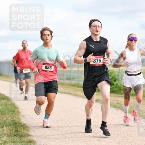 14.09.2025 - Airport Race Dr. Thomas Lammeyer http://msf.ph/oto/8862096 14.09.2025 12:00:01 Laufen 1691, 888, 375 meine-sportfotos.de