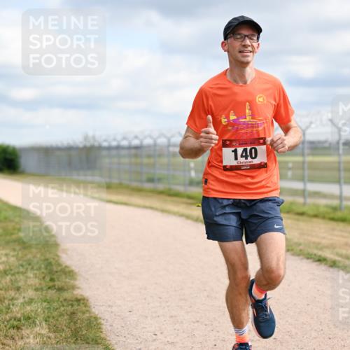 14.09.2025 - Airport Race Dr. Thomas Lammeyer http://msf.ph/oto/8862136 14.09.2025 12:00:07 Laufen 140 meine-sportfotos.de