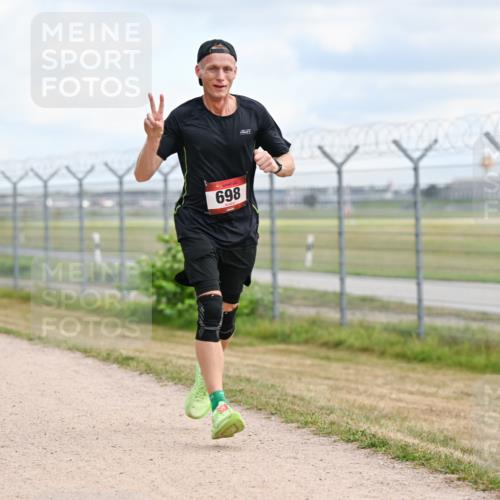 14.09.2025 - Airport Race Dr. Thomas Lammeyer http://msf.ph/oto/8862157 14.09.2025 12:00:27 Laufen 698 meine-sportfotos.de