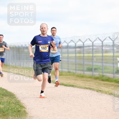14.09.2025 - Airport Race Dr. Thomas Lammeyer http://msf.ph/oto/8862184 14.09.2025 12:00:43 Laufen 4112, 593, 18 meine-sportfotos.de