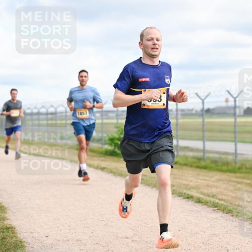 14.09.2025 - Airport Race Dr. Thomas Lammeyer http://msf.ph/oto/8862203 14.09.2025 12:00:45 Laufen 1853 meine-sportfotos.de