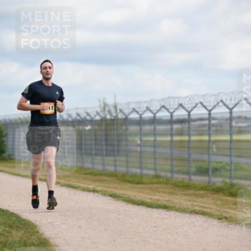 14.09.2025 - Airport Race Dr. Thomas Lammeyer http://msf.ph/oto/8862223 14.09.2025 12:00:51 Laufen 11 meine-sportfotos.de