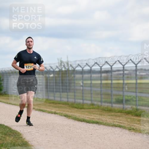 14.09.2025 - Airport Race Dr. Thomas Lammeyer http://msf.ph/oto/8862224 14.09.2025 12:00:51 Laufen 1211 meine-sportfotos.de