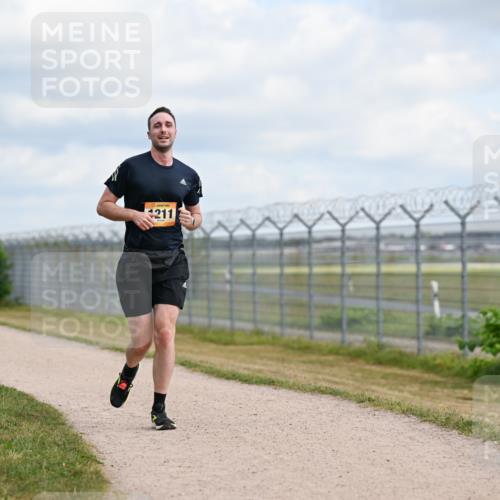 14.09.2025 - Airport Race Dr. Thomas Lammeyer http://msf.ph/oto/8862234 14.09.2025 12:00:52 Laufen 211 meine-sportfotos.de