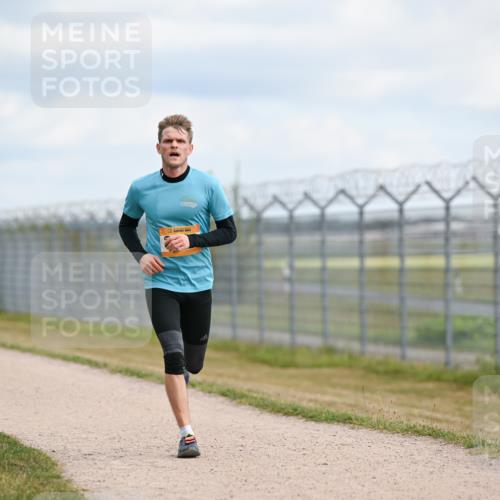 14.09.2025 - Airport Race Dr. Thomas Lammeyer http://msf.ph/oto/8862276 14.09.2025 12:01:01 Laufen  meine-sportfotos.de