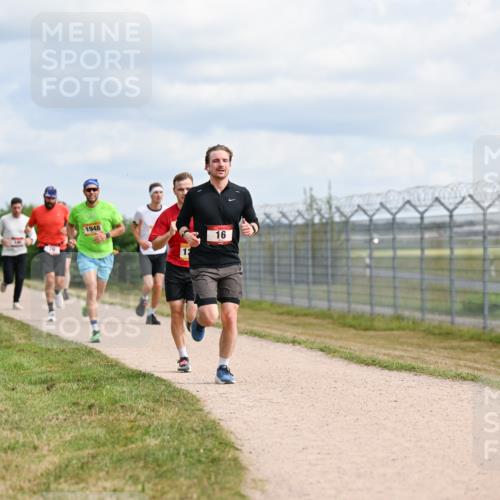 14.09.2025 - Airport Race Dr. Thomas Lammeyer http://msf.ph/oto/8862378 14.09.2025 12:01:22 Laufen 16 meine-sportfotos.de