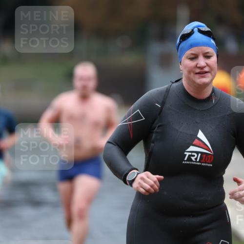 14.09.2025 - Stadtparktriathlon Michael Strokosch http://msf.ph/oto/8862379 14.09.2025 09:50:26 Schwimmen 515, 532, 553, 571, 588, 595, 619 meine-sportfotos.de