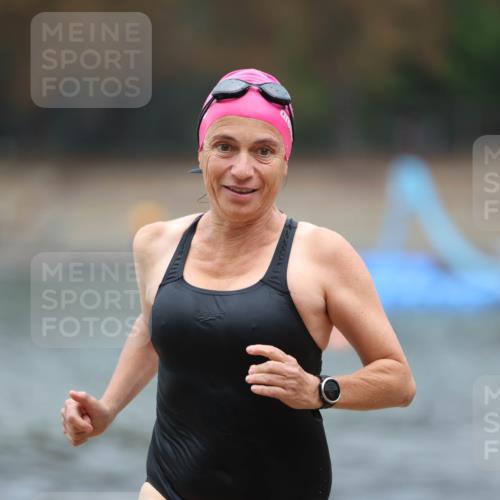 14.09.2025 - Stadtparktriathlon Michael Strokosch http://msf.ph/oto/8862396 14.09.2025 09:50:30 Schwimmen 532, 553, 571, 588, 592, 595 meine-sportfotos.de