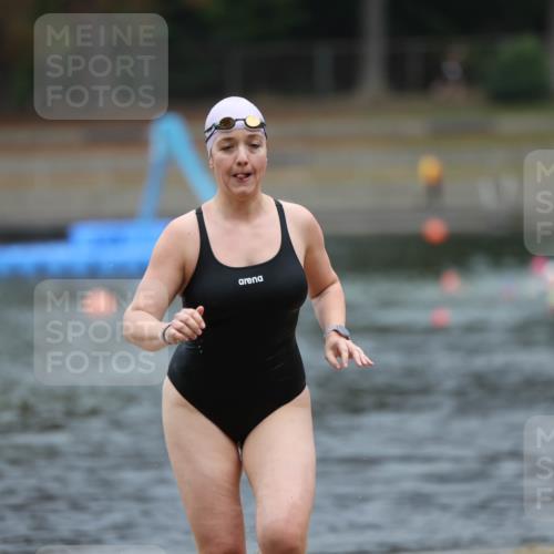 14.09.2025 - Stadtparktriathlon Michael Strokosch http://msf.ph/oto/8862446 14.09.2025 09:50:49 Schwimmen 539, 566, 611 meine-sportfotos.de