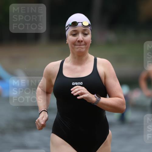 14.09.2025 - Stadtparktriathlon Michael Strokosch http://msf.ph/oto/8862454 14.09.2025 09:50:50 Schwimmen 539, 566, 611 meine-sportfotos.de