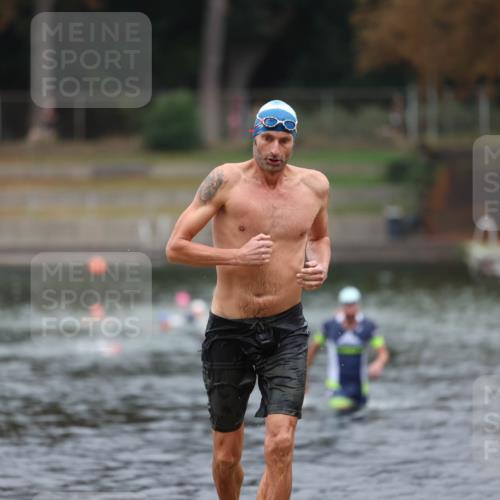 14.09.2025 - Stadtparktriathlon Michael Strokosch http://msf.ph/oto/8862457 14.09.2025 09:50:52 Schwimmen 539, 566, 611 meine-sportfotos.de