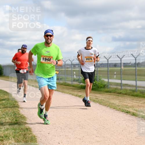 14.09.2025 - Airport Race Dr. Thomas Lammeyer http://msf.ph/oto/8862492 14.09.2025 12:01:28 Laufen 70, 1948, 2075 meine-sportfotos.de