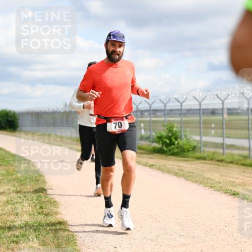14.09.2025 - Airport Race Dr. Thomas Lammeyer http://msf.ph/oto/8862523 14.09.2025 12:01:30 Laufen 70 meine-sportfotos.de