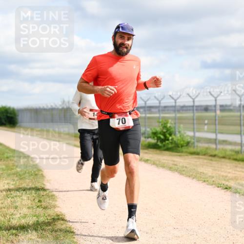 14.09.2025 - Airport Race Dr. Thomas Lammeyer http://msf.ph/oto/8862524 14.09.2025 12:01:30 Laufen 70 meine-sportfotos.de