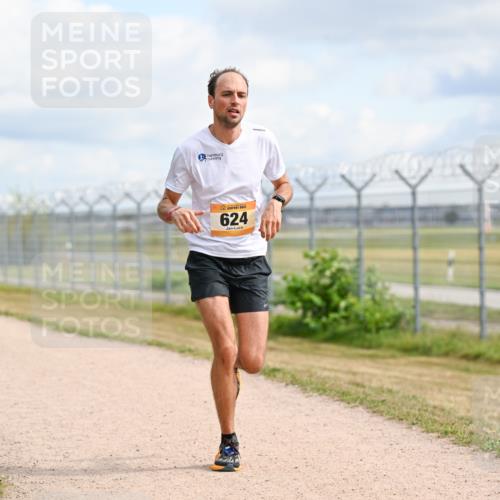 14.09.2025 - Airport Race Dr. Thomas Lammeyer http://msf.ph/oto/8862665 14.09.2025 12:01:45 Laufen 624 meine-sportfotos.de
