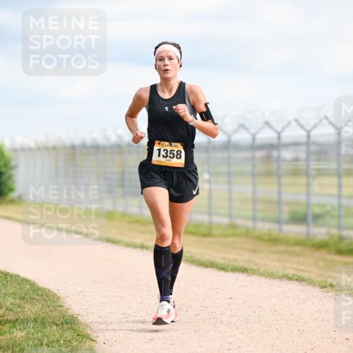 14.09.2025 - Airport Race Dr. Thomas Lammeyer http://msf.ph/oto/8862702 14.09.2025 12:01:49 Laufen 1358 meine-sportfotos.de