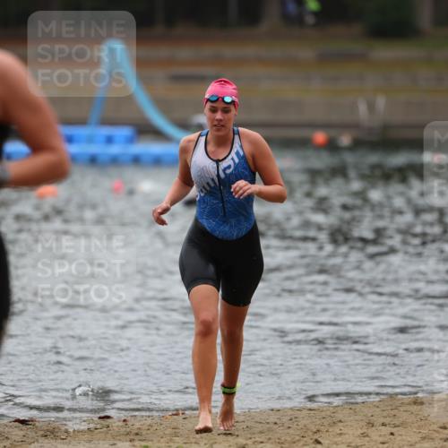 14.09.2025 - Stadtparktriathlon Michael Strokosch http://msf.ph/oto/8862706 14.09.2025 10:09:52 Schwimmen 624, 706 meine-sportfotos.de