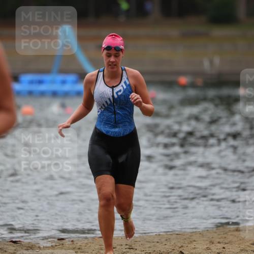 14.09.2025 - Stadtparktriathlon Michael Strokosch http://msf.ph/oto/8862711 14.09.2025 10:09:53 Schwimmen 624, 706 meine-sportfotos.de