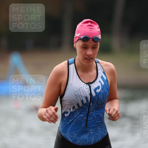 14.09.2025 - Stadtparktriathlon Michael Strokosch http://msf.ph/oto/8862716 14.09.2025 10:09:56 Schwimmen 624, 706 meine-sportfotos.de