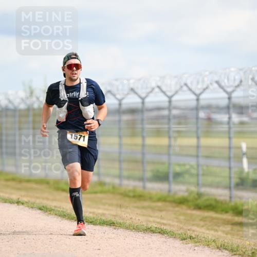 14.09.2025 - Airport Race Dr. Thomas Lammeyer http://msf.ph/oto/8862771 14.09.2025 12:01:57 Laufen 1571 meine-sportfotos.de