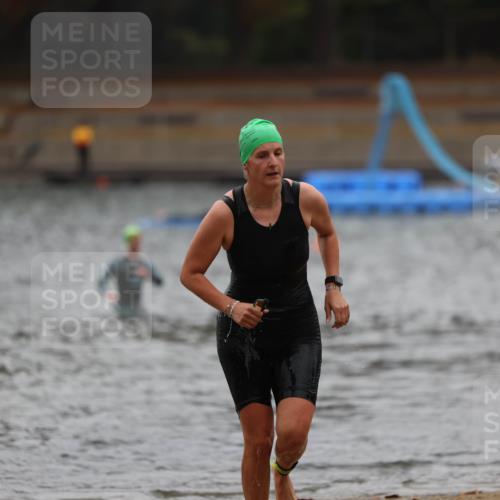 14.09.2025 - Stadtparktriathlon Michael Strokosch http://msf.ph/oto/8862804 14.09.2025 10:11:55 Schwimmen 630 meine-sportfotos.de