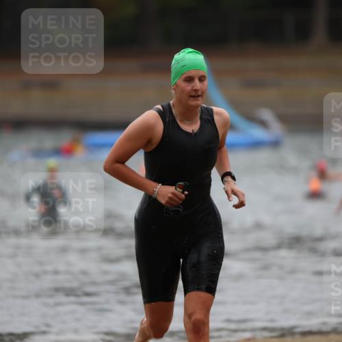 14.09.2025 - Stadtparktriathlon Michael Strokosch http://msf.ph/oto/8862807 14.09.2025 10:11:56 Schwimmen 630 meine-sportfotos.de