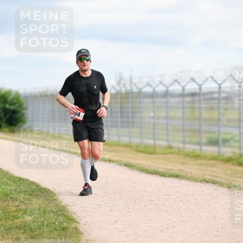 14.09.2025 - Airport Race Dr. Thomas Lammeyer http://msf.ph/oto/8862919 14.09.2025 12:02:22 Laufen 04 meine-sportfotos.de